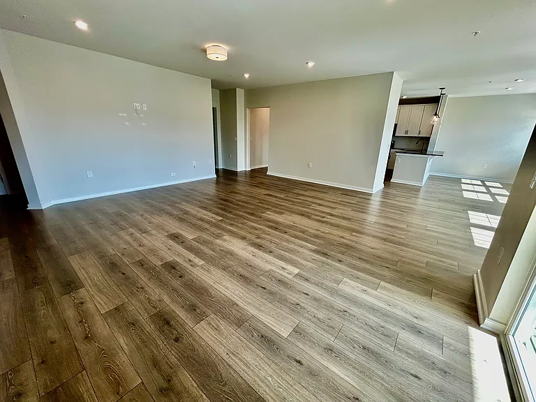 700 Mount Airy Ter NE #301 — Photo 6