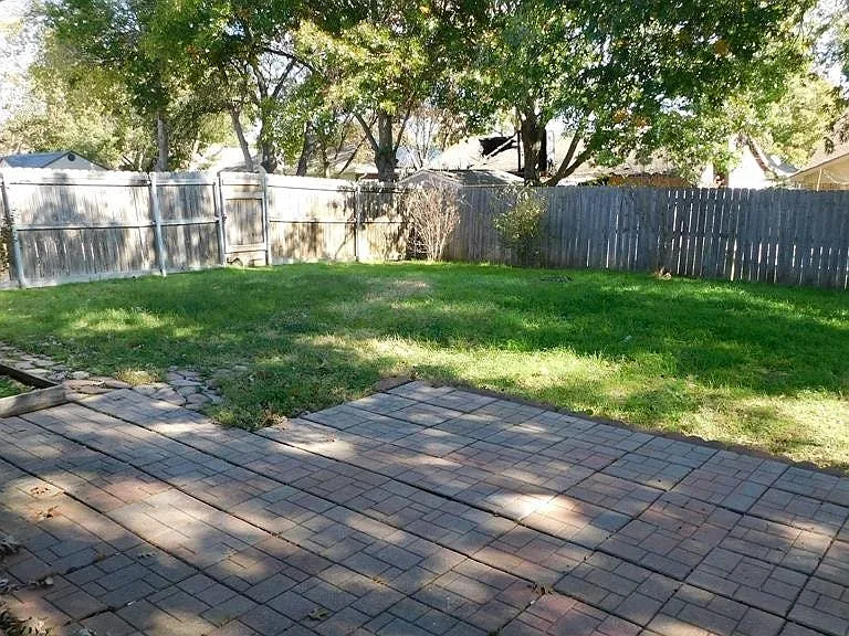 8232 Meadowbrook Dr — Photo 105