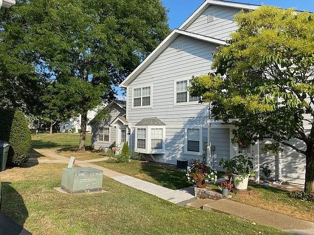 1st image of 445 N Lake Shore Dr #1