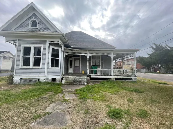 617 1st St, Morgan City, LA 70380