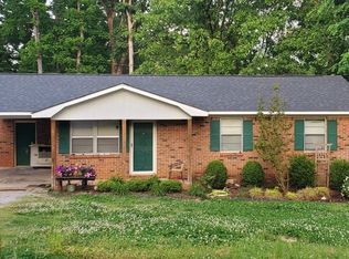304 Kelly Dr, Russellville, AL 35653