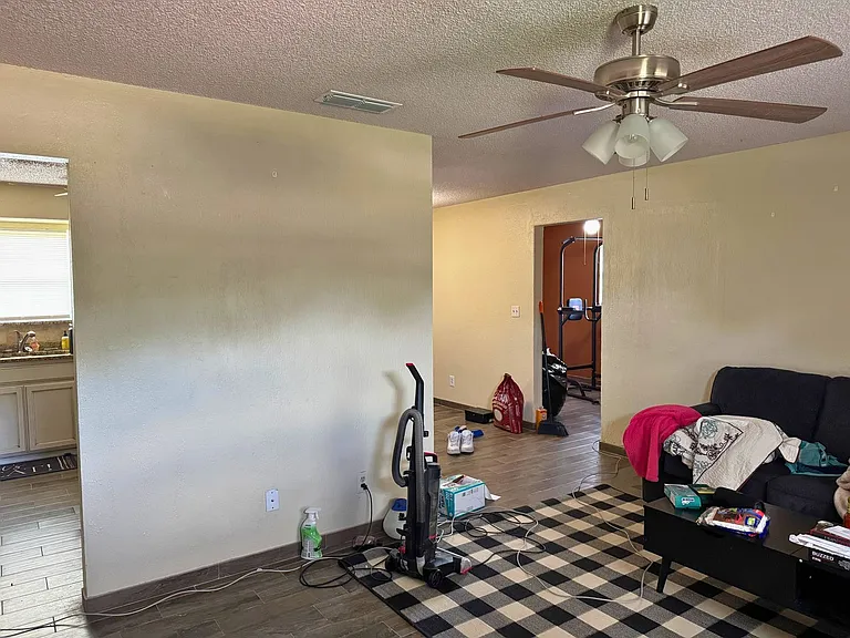 4103 Beard Ave — Photo 3