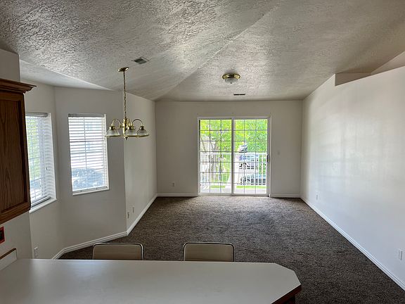3rd image of 1210 W 1275 S #1210