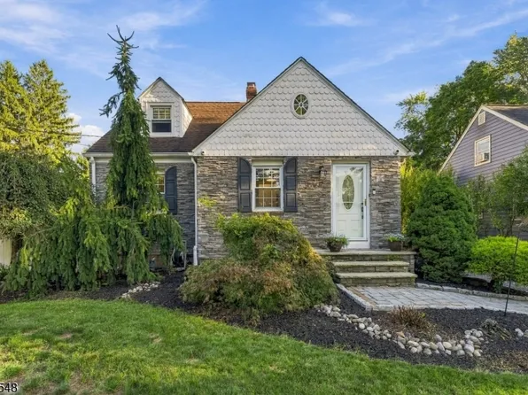 32 New St, Wayne Twp., NJ 07470
