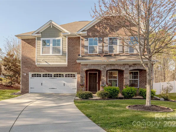 3613 Martele Dr, Matthews, NC 28105