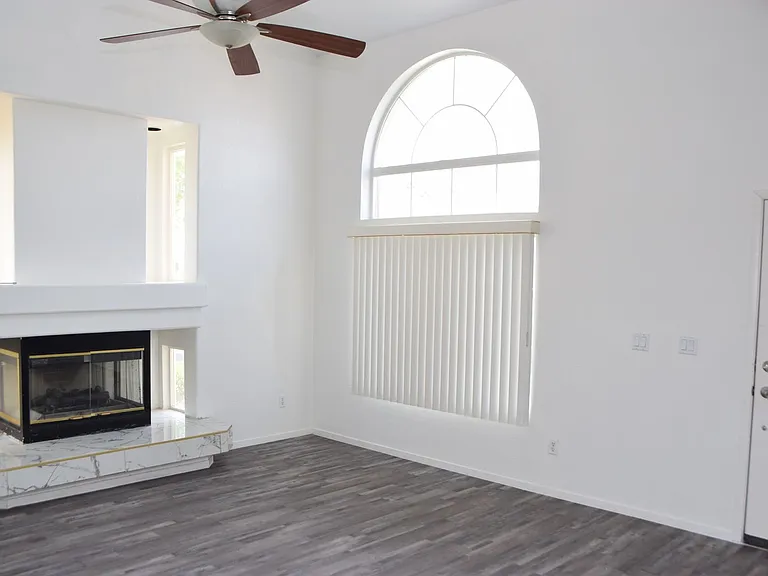 8765 Country Pines Ave — Photo 9