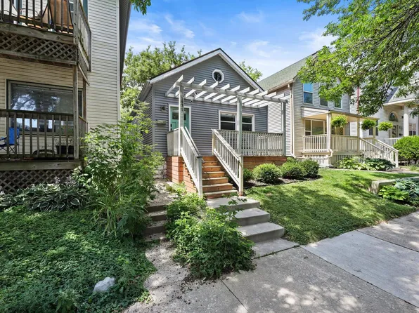 1831 Dr William Finlayson STREET, Milwaukee, WI 53212