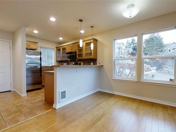 2nd image of 7632 Highland Park Way SW Unit D