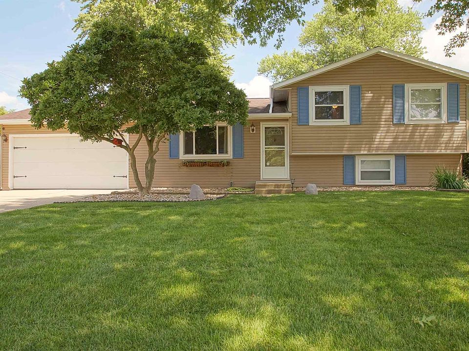 1st image of 53598 Bruce Dr