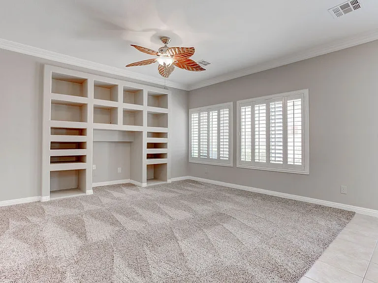 809 Royal Birch Ln — Photo 20