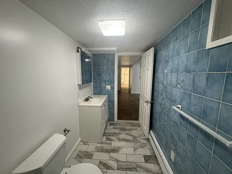 131 Webster St #1 — Photo 8