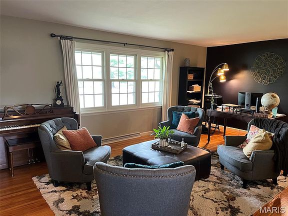5th image of 1020 Bourn Ave