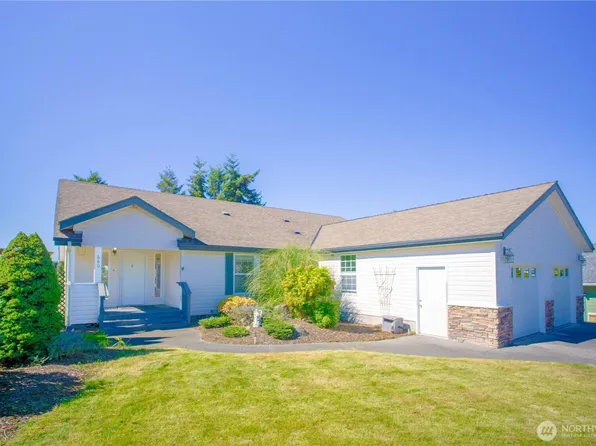 660 Elk Loop, Sequim, WA 98382