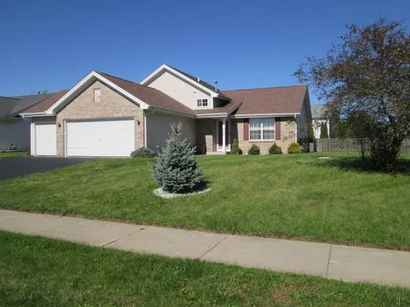 5580 Stockton Dr, Rockford, IL 61109