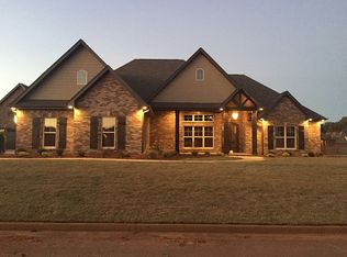 105 Brandt Dr, Tuscumbia, AL 35674