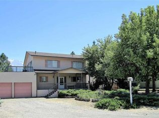 17122 Demerett Rd, Weed, CA 96094