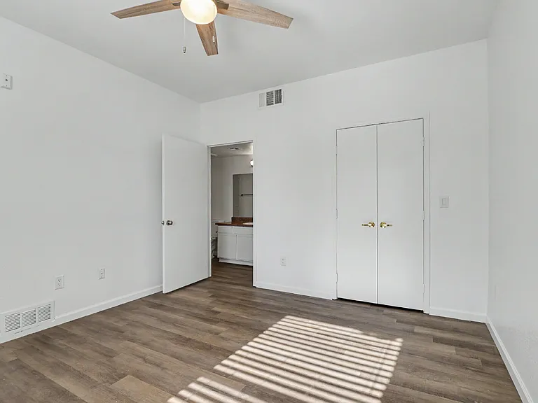 6650 W Warm Springs Rd #1162 — Photo 21