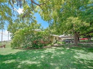 101 Westline Rd, Azle, TX 76020