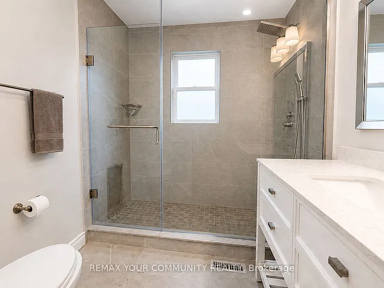 7 Digby Ct #MAIN — Photo 17