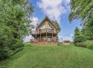 2671 Gayer Rd, Valley City, OH 44280