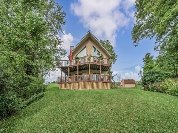 2671 Gayer Rd, Valley City, OH 44280