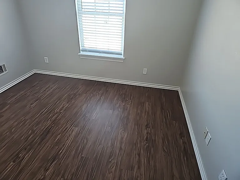 9614 SW 17th St — Photo 5