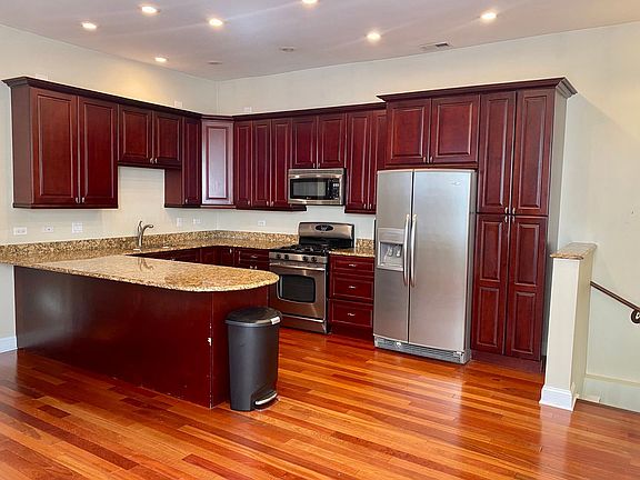 2nd image of 1408 N Bell Ave #2