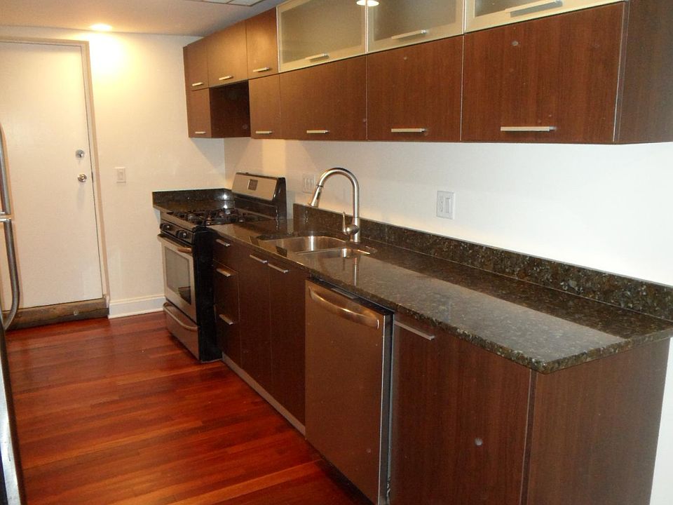 1st image of 1358 W Estes Ave #5-2W