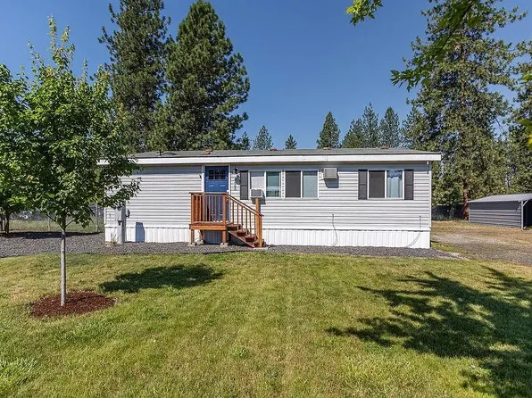 6445 N Dover Rd, Nine Mile Falls, WA 99026