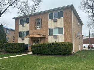 8805 Dee Rd APT 2S, Des Plaines, IL 60016