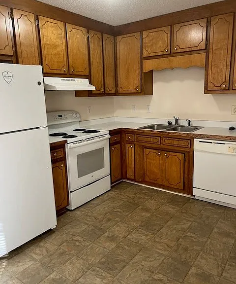 1417 Summerville Mamers Rd — Photo 4