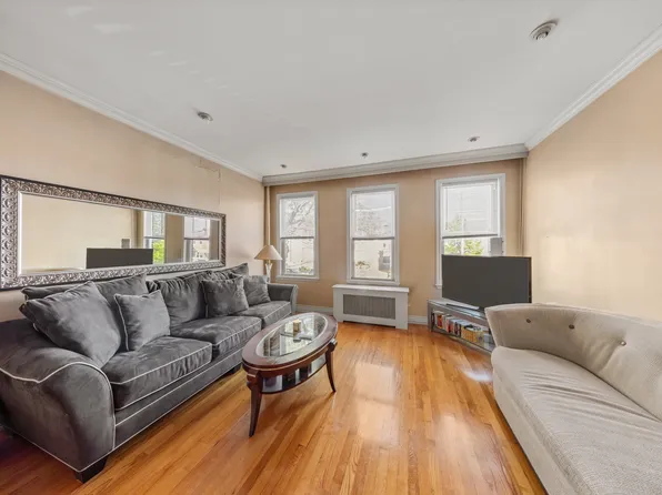 20-57 35th Street image 1 of 13