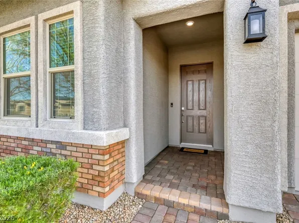 640 Longfeather St, Henderson, NV 89011