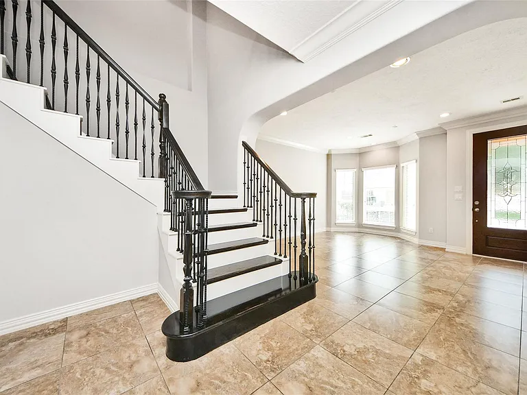 2046 Palm Forest Ln — Photo 15
