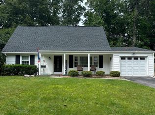 1725 Swinburne Ave, Crofton, MD 21114