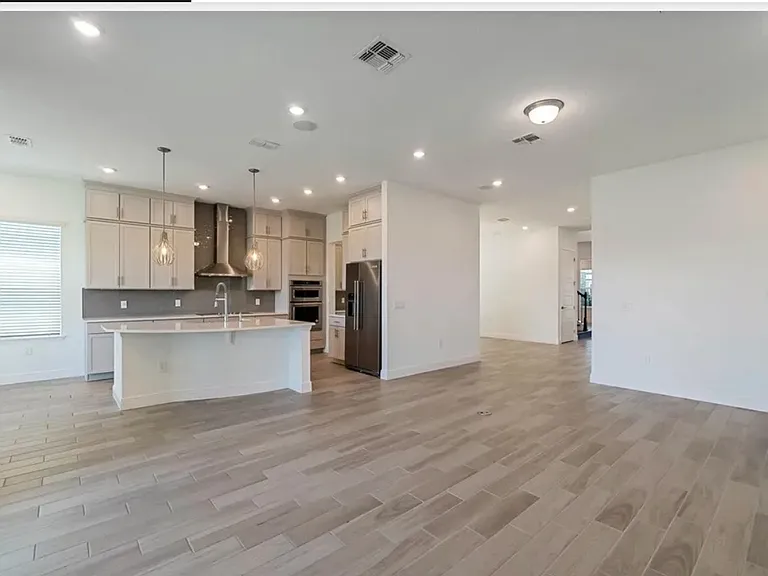 7446 Alpine Butterfly Ln — Photo 14