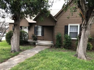 504 S Miller St, Decatur, TX 76234