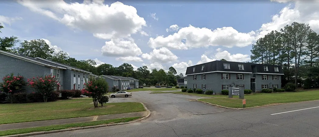 1424 South Lee Street - C — Photo 1