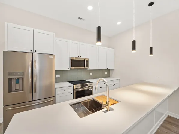 7512-7522 Madison Street, 7512-7522 Madison St #7518-B, Forest Park, IL 60130