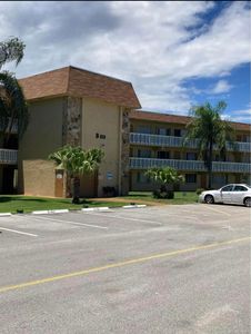 100 Village Green Circle E #204, Lake Worth, FL, 33461