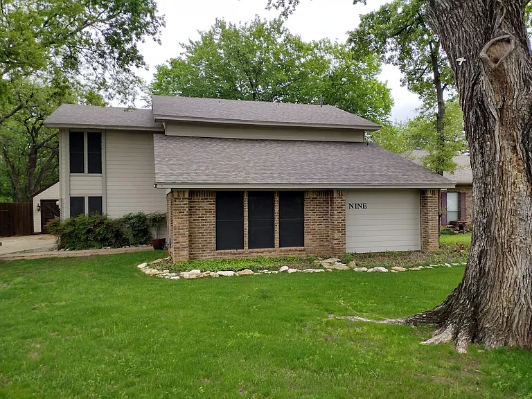 9 Oak Cir — Photo 12