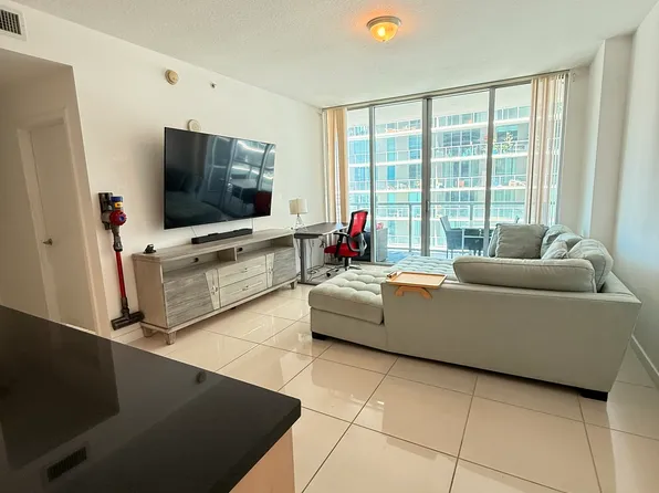 79 SW 12th St APT 1508, Miami, FL 33130