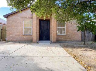 226 Ocean Dr, Laredo, TX 78043