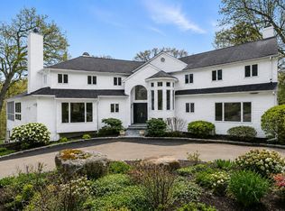 32 Buttonball Lane, Weston, CT 06883