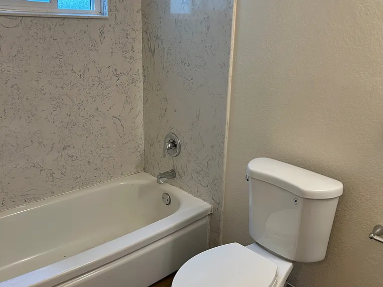 2316 N St #3 — Photo 8