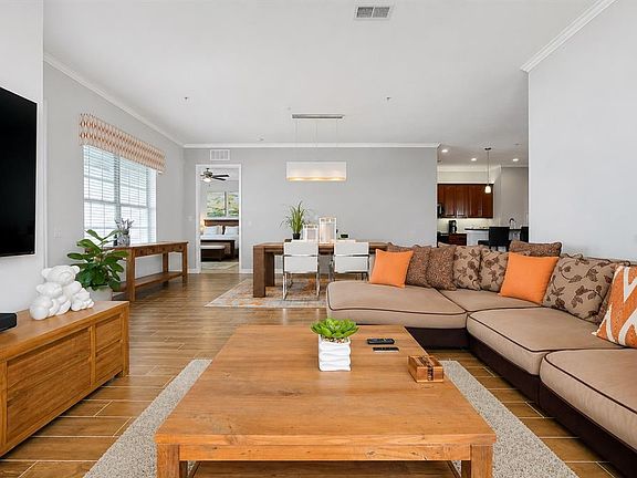 3rd image of 5048 Shoreway Loop Unit 40404