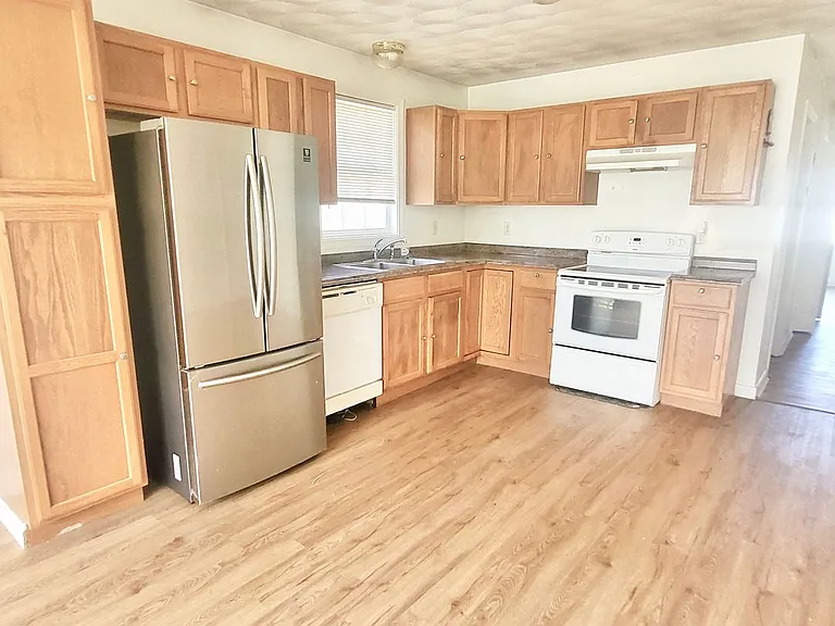 27 Felix St #2 — Photo 4
