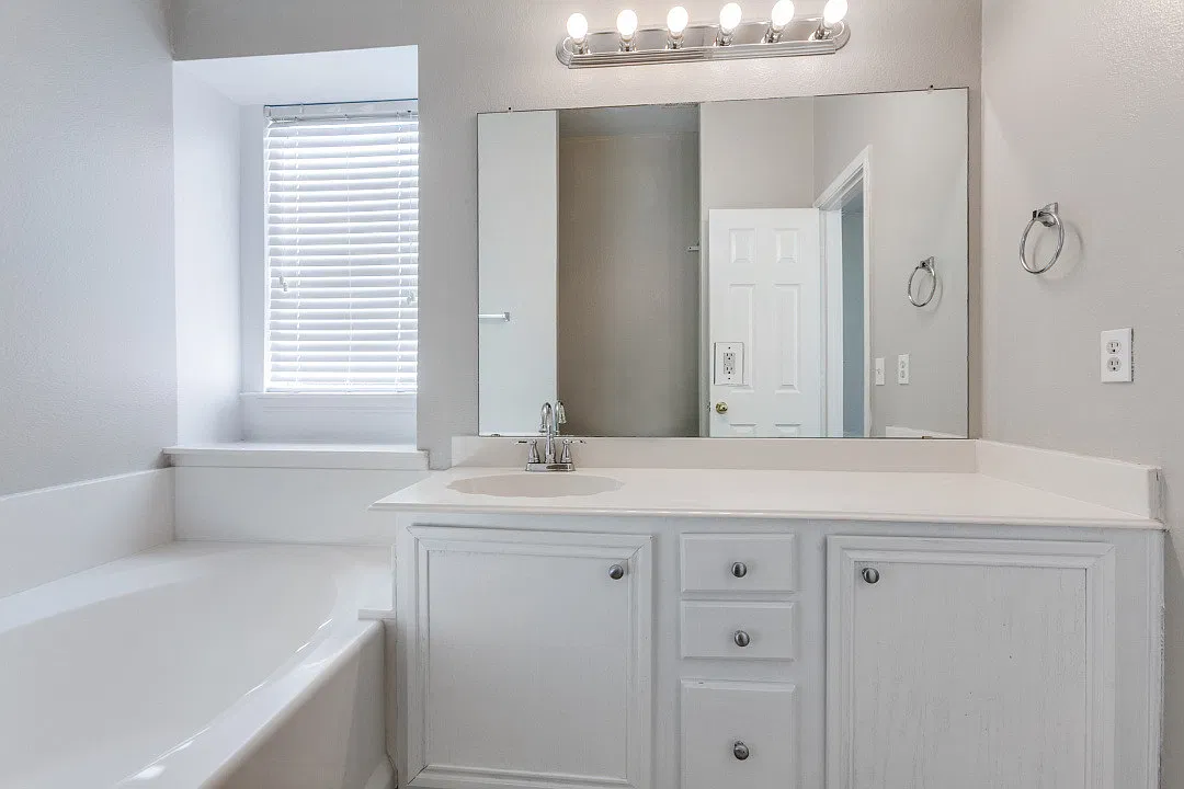 3 bed, 1514 sqft, $2,200 — Photo 3