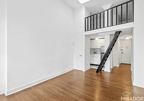 Rented by Mirador Real Estate | media 11