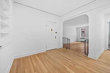 3810 Greystone Avenue